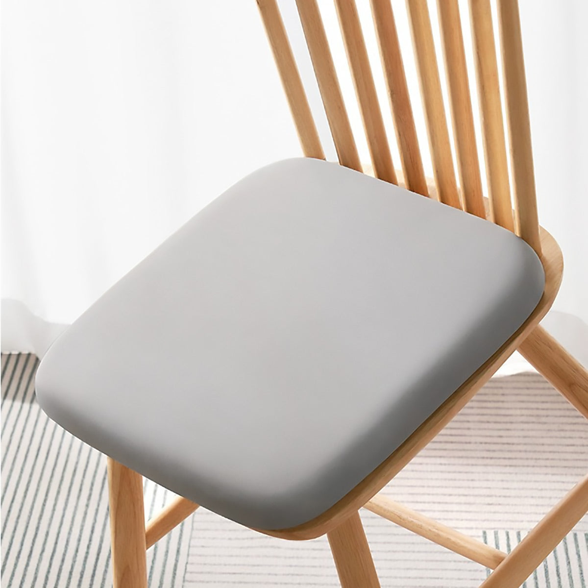 Memory Foam Seat Pad with Soft Milk Silk Cover